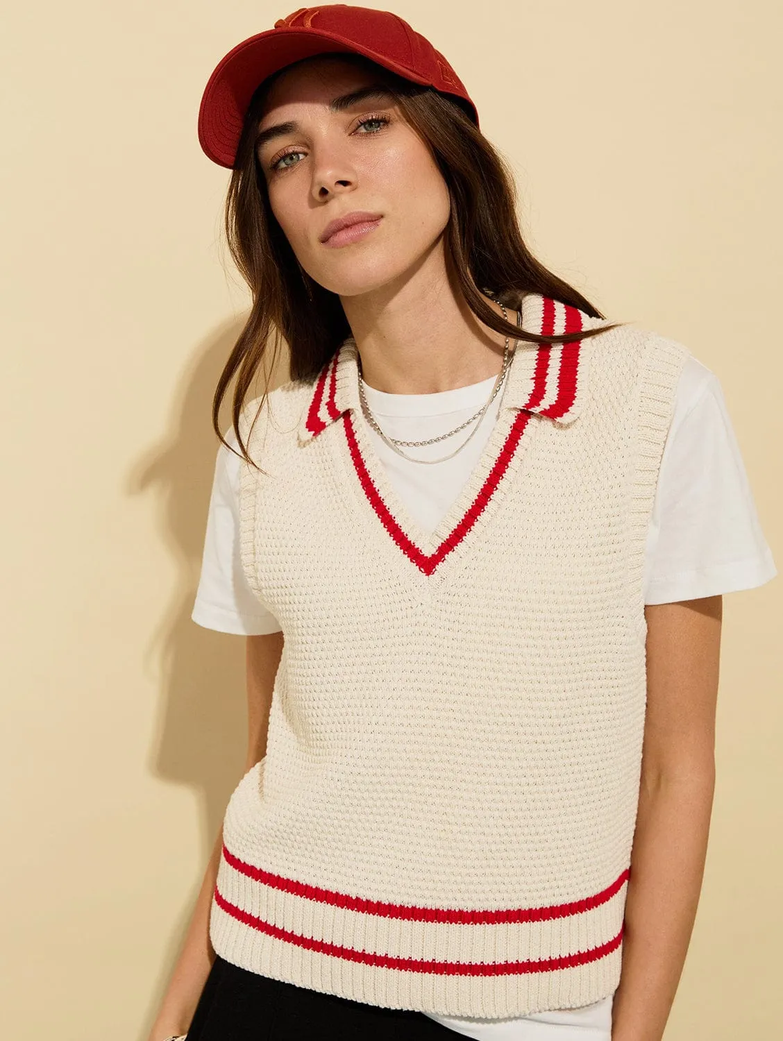Agnes ECOTEC® Cotton Knitted Vest | Cream & Crimson