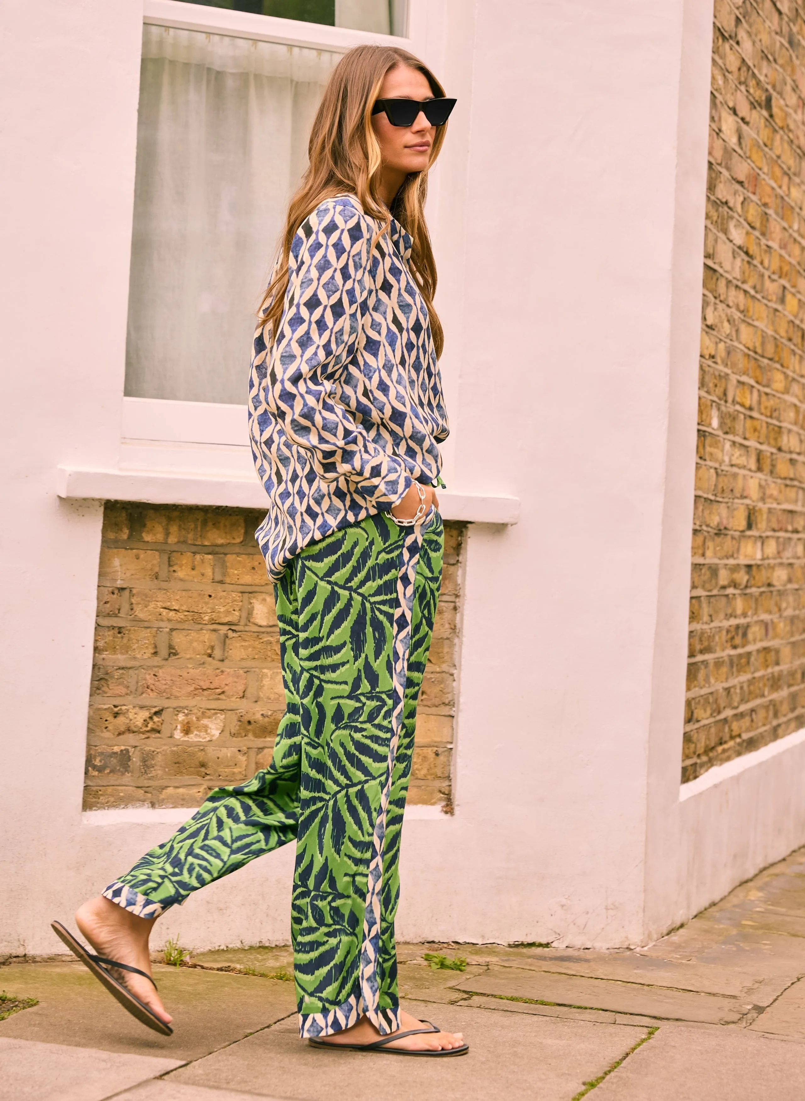 Elin LENZING™ ECOVERO™ Trousers | Green Foliage