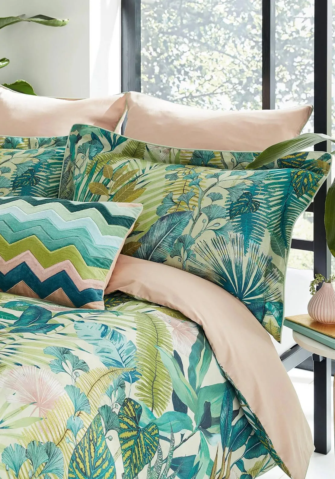 Harlequin Floreana Floral Oxford Pillowcase, Fig Leaf & Coral