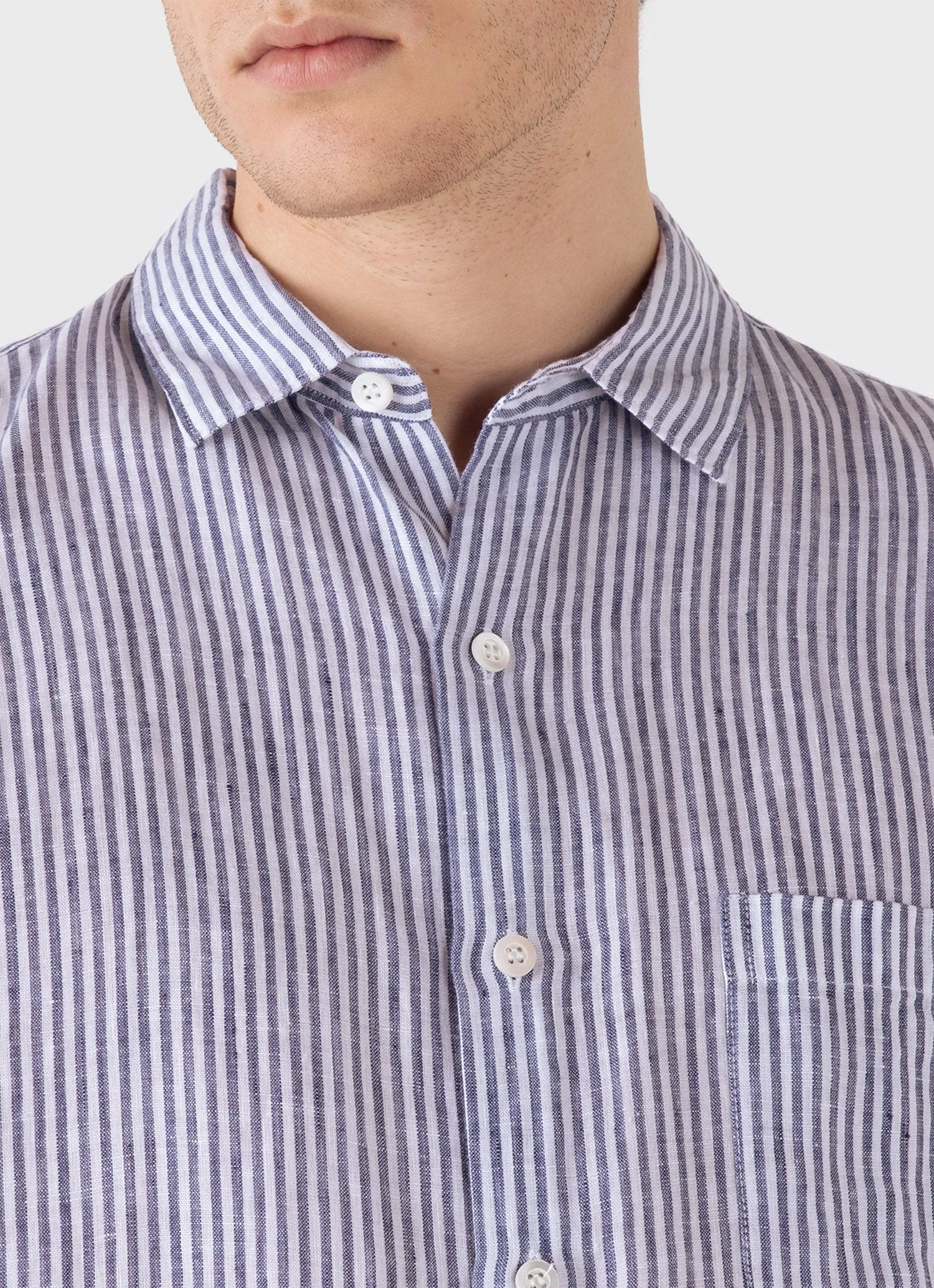 Men's Short Sleeve Linen Shirt in Navy/White