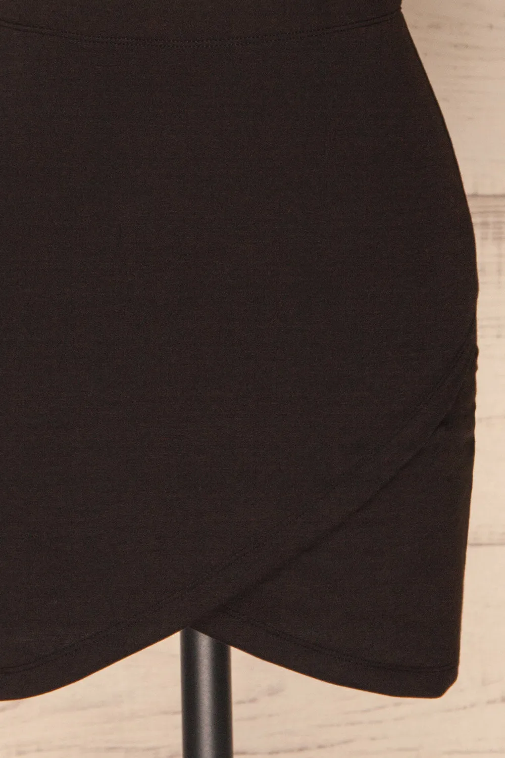 Olecko Noir | Black Wrap Skirt
