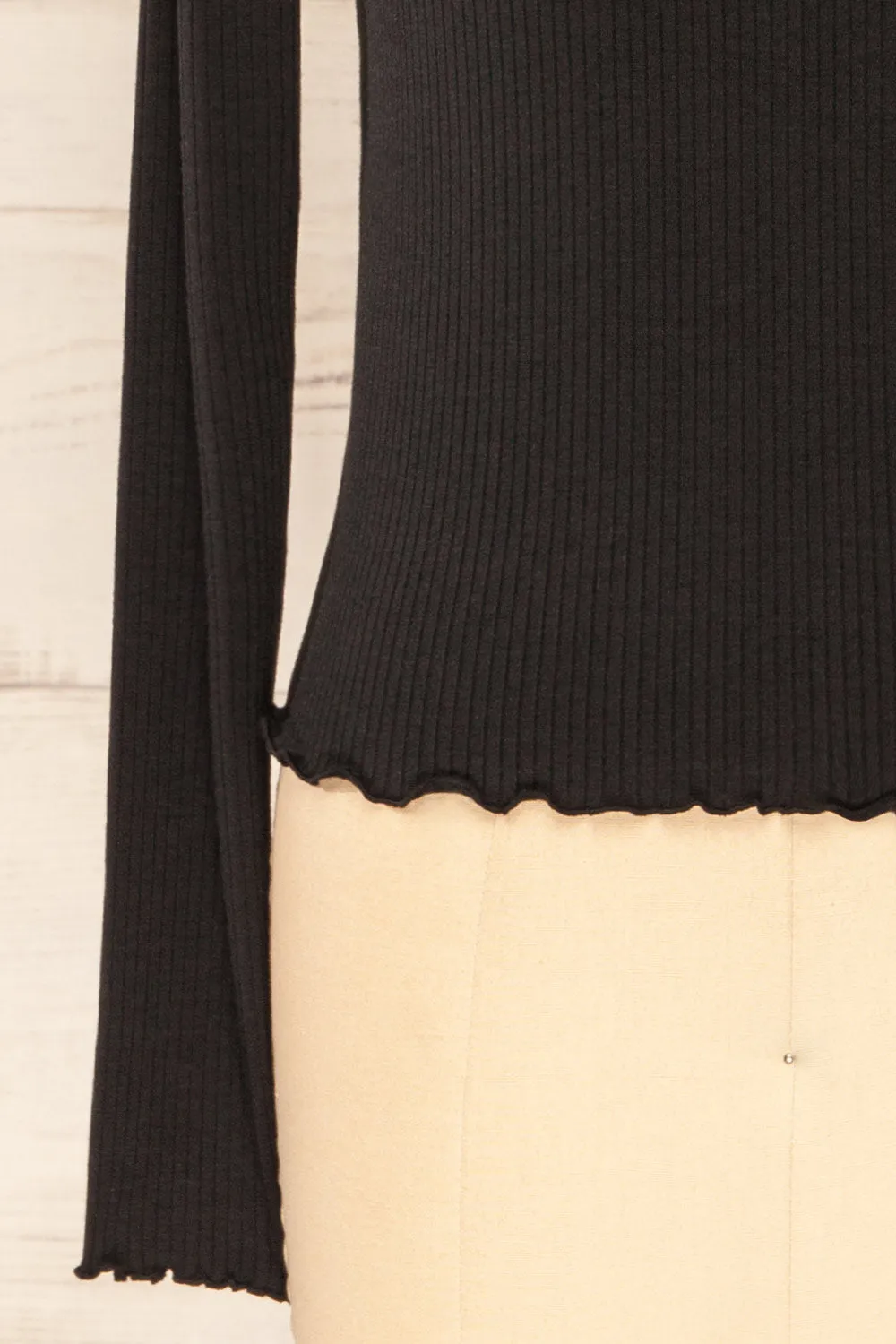 Palencia Black | Ribbed Long Sleeve Top w/ Frills