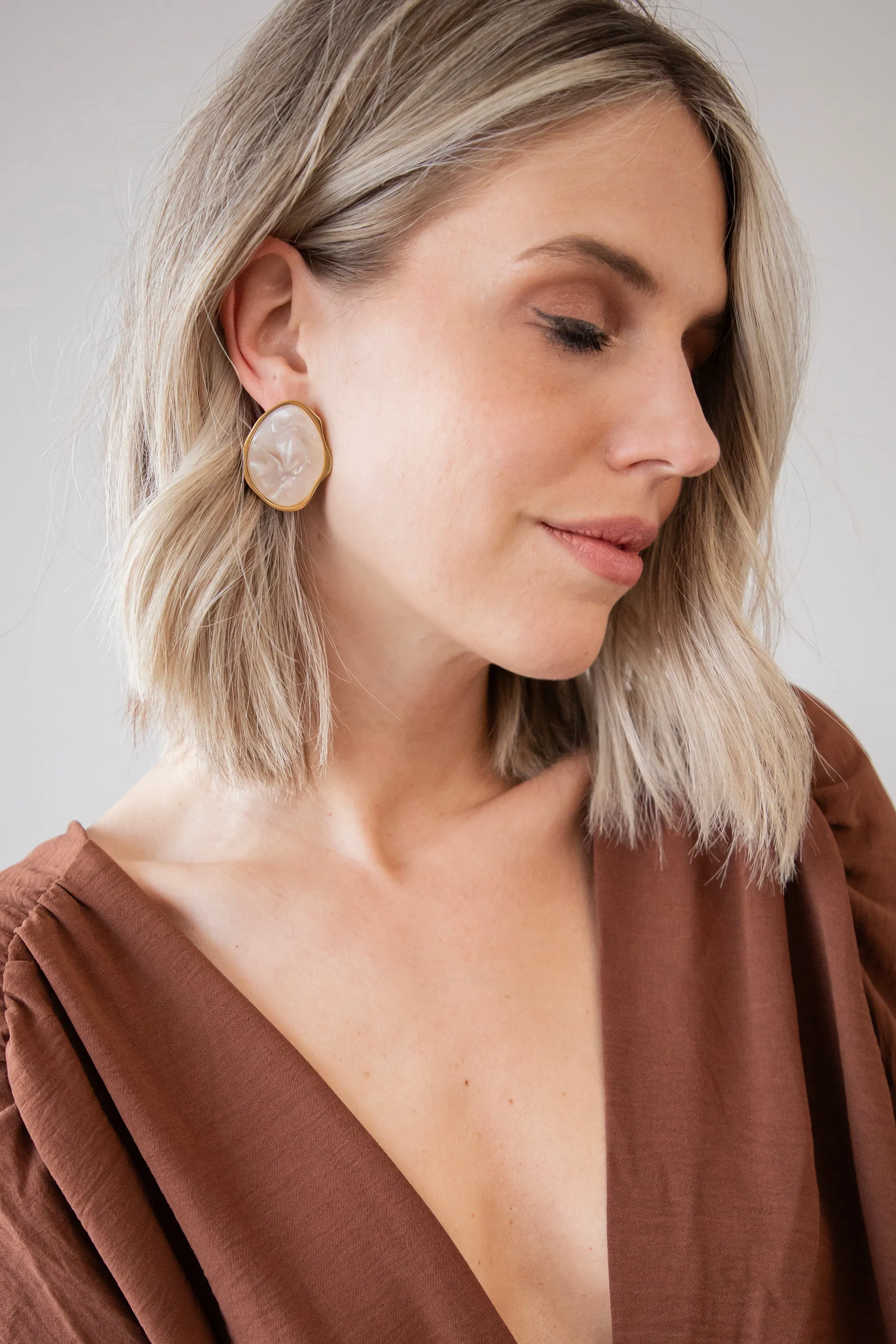 Perfectly Imperfect Beige - Oorbellen