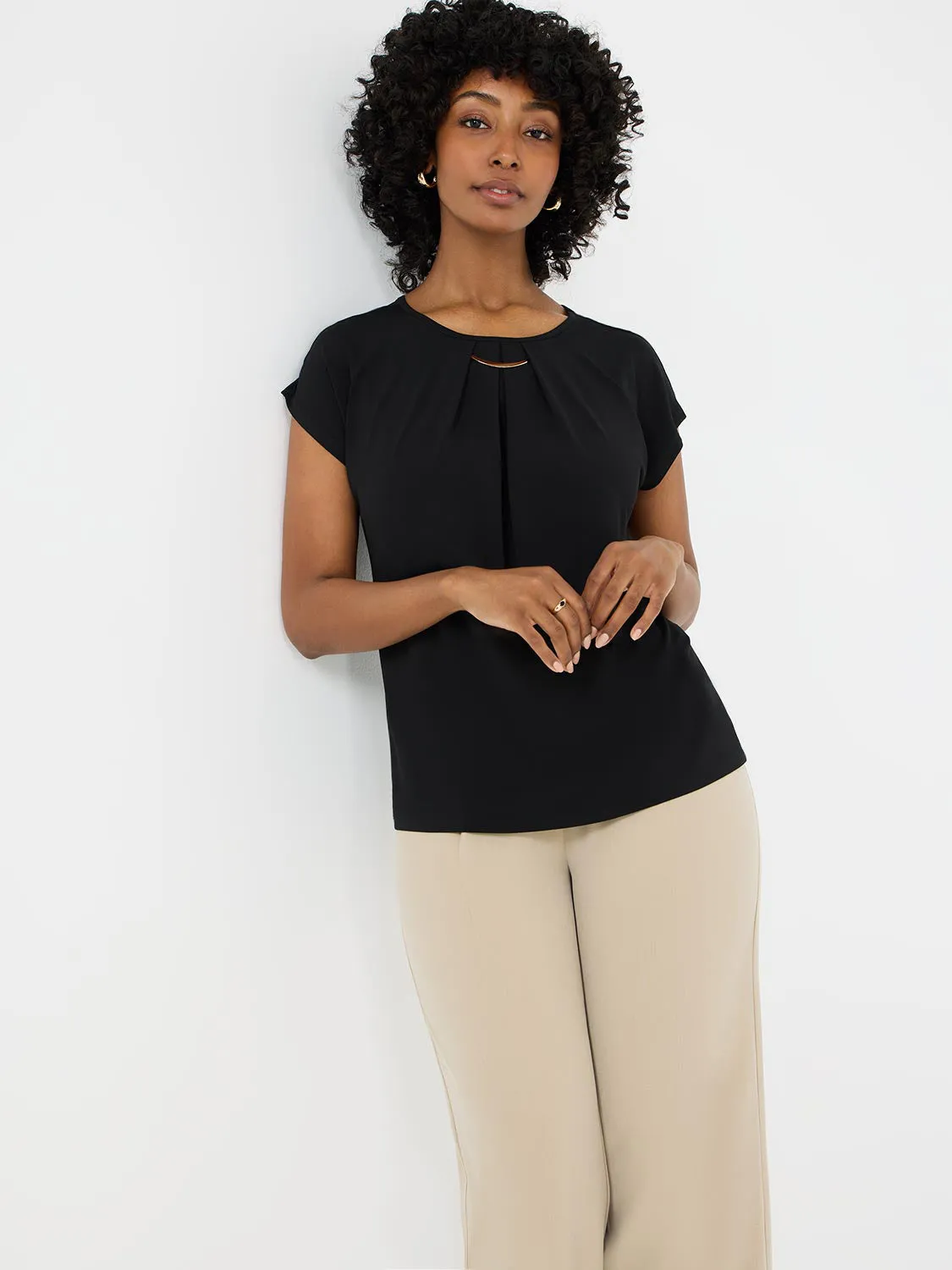 Pleated Top With Bar Detail