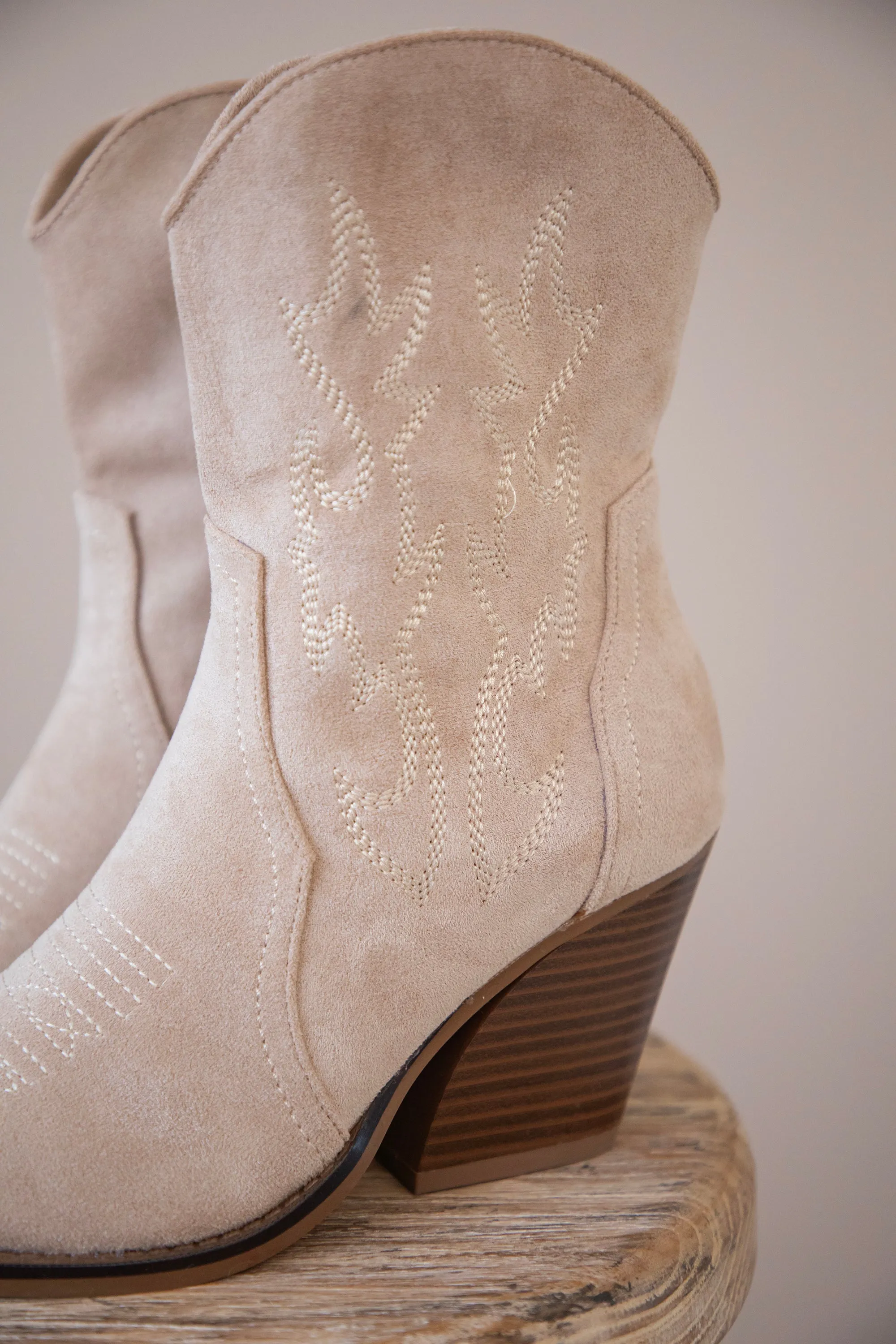 Ranch Rebel Beige - Boots