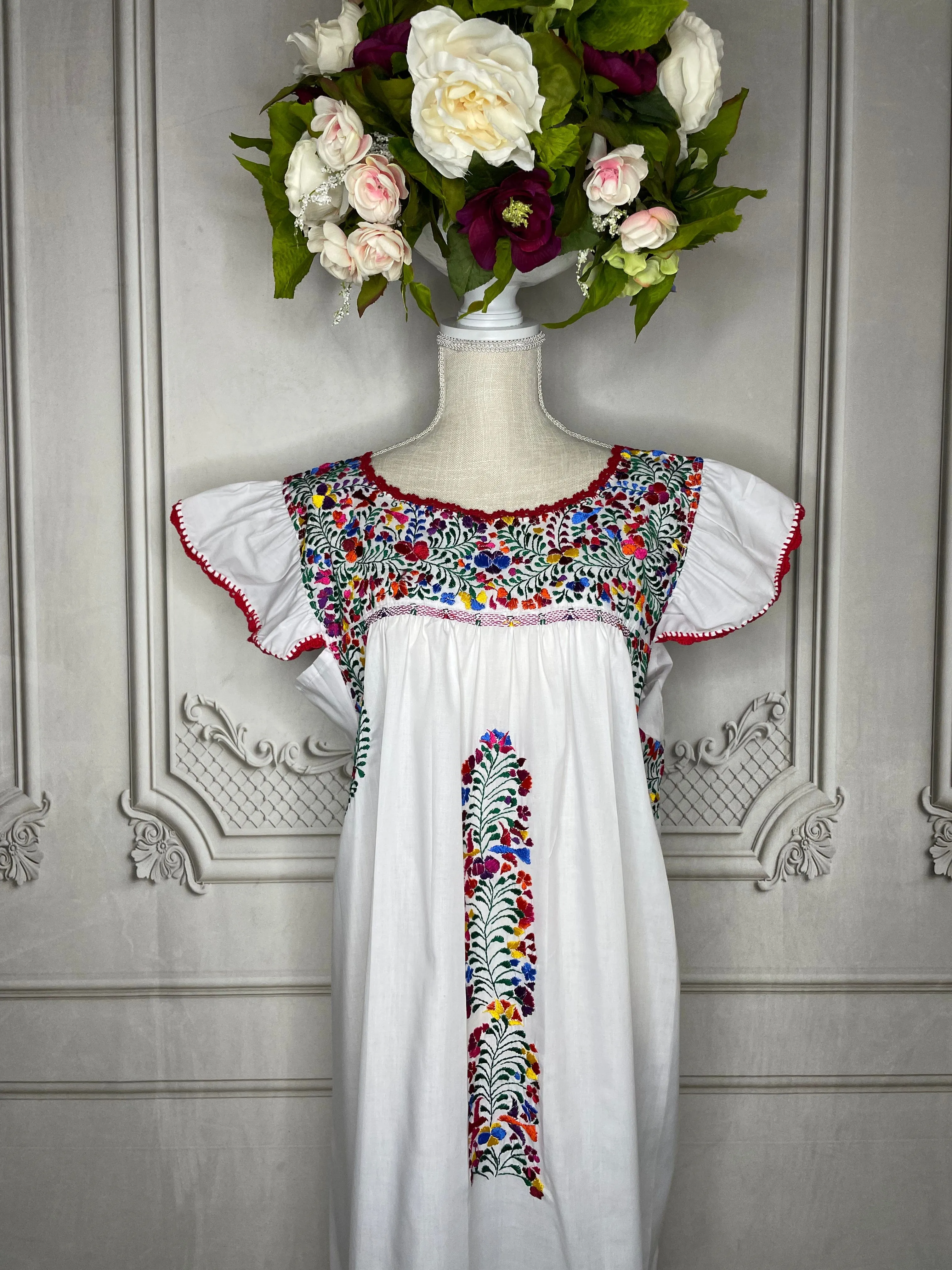 San Antonino Gala Dress Long - Butterfly Sleeve