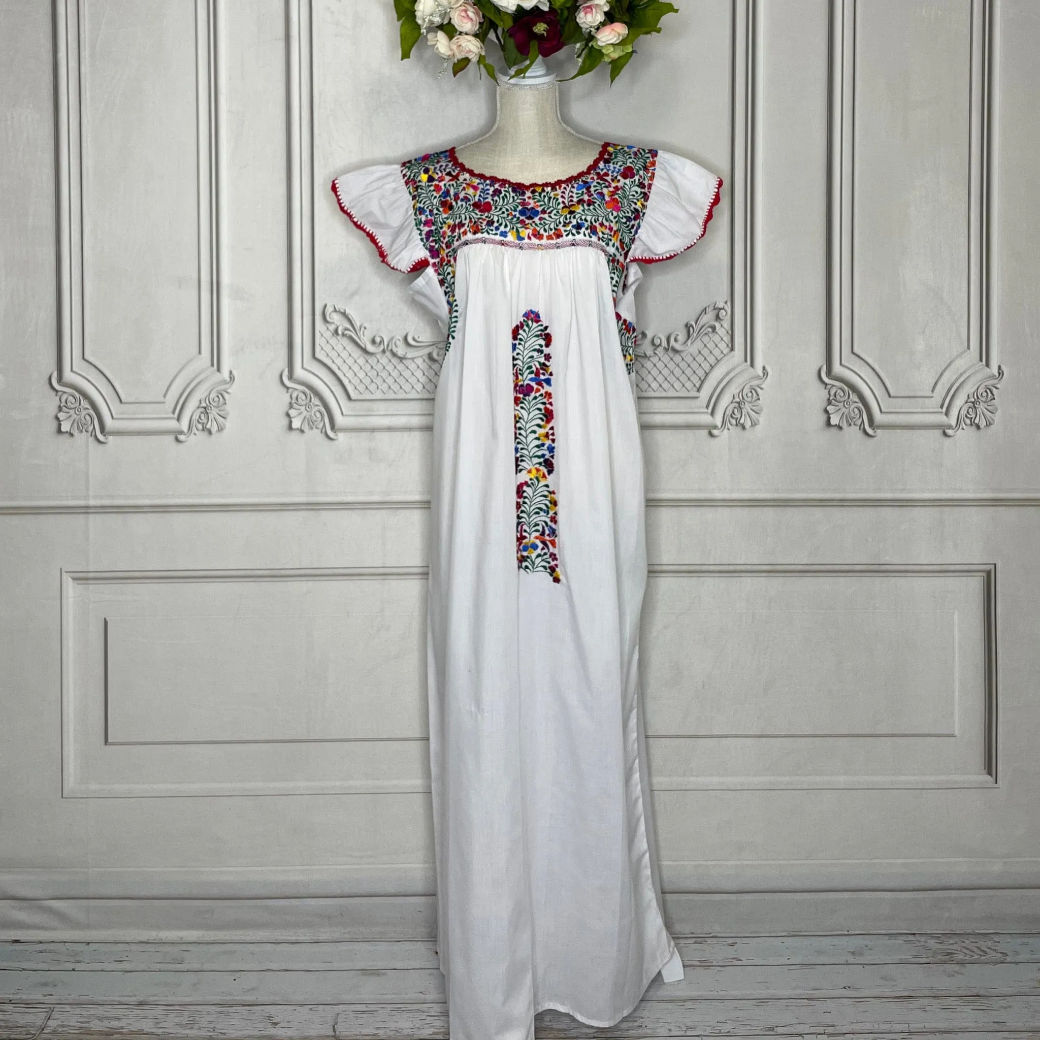 San Antonino Gala Dress Long - Butterfly Sleeve
