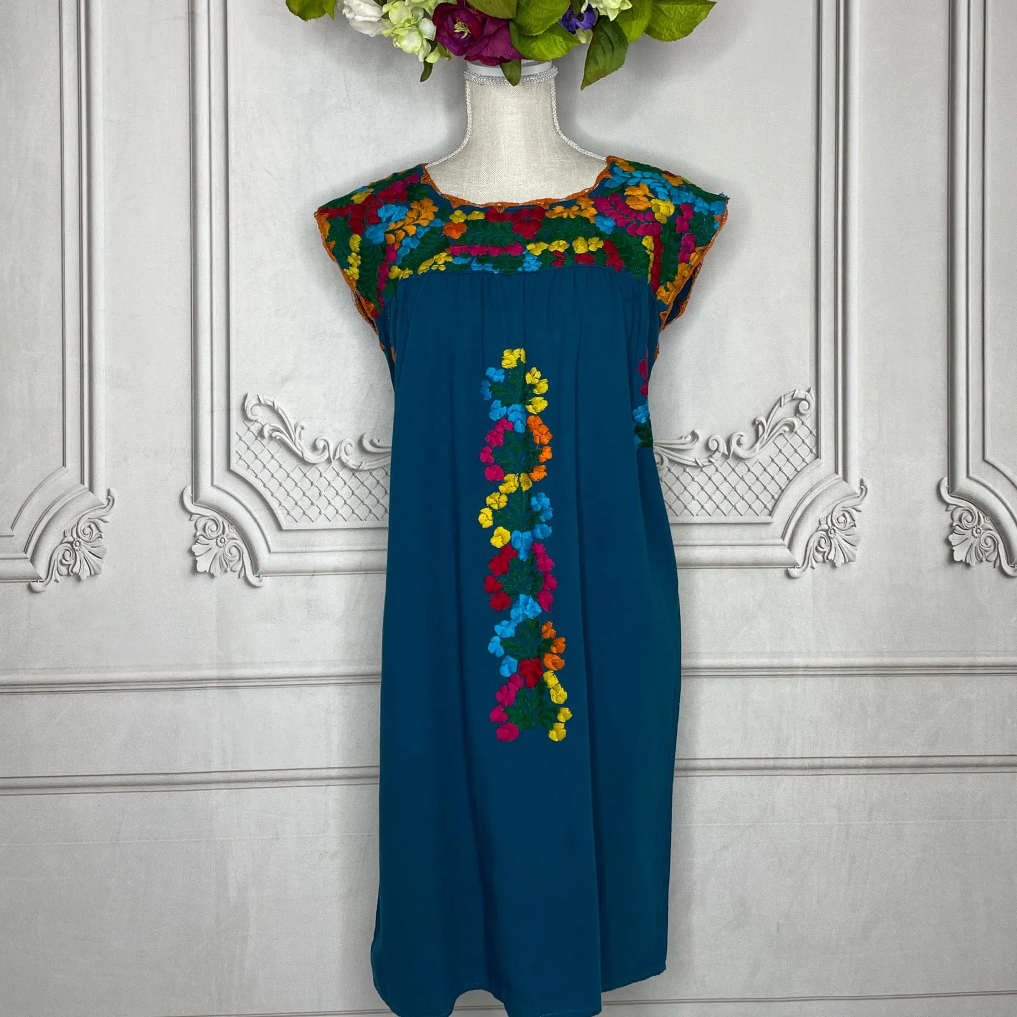 San Antonino Mexican Sleeveless Dress in Manta - Multi