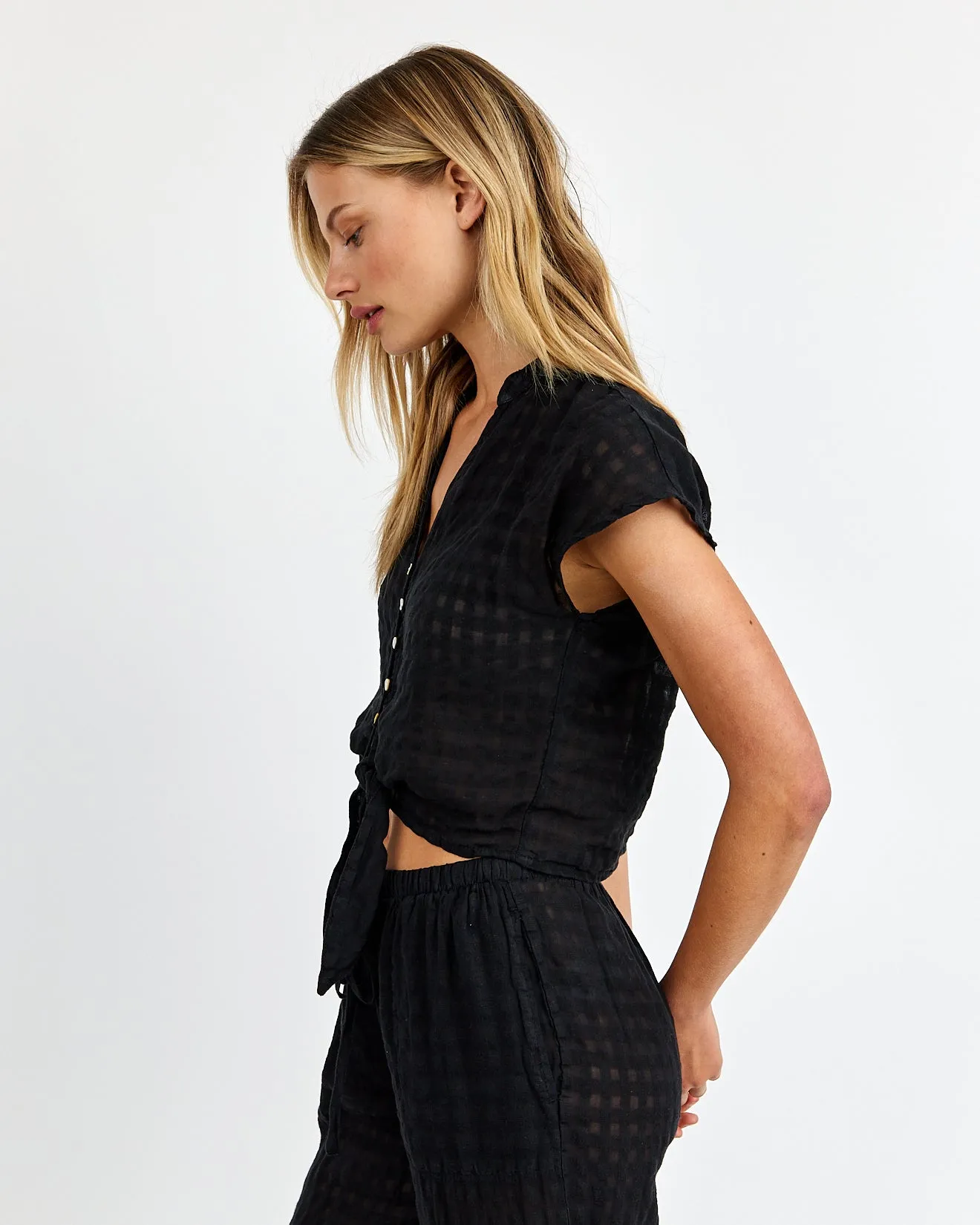 Short Sleeve Tie Front Top - Black