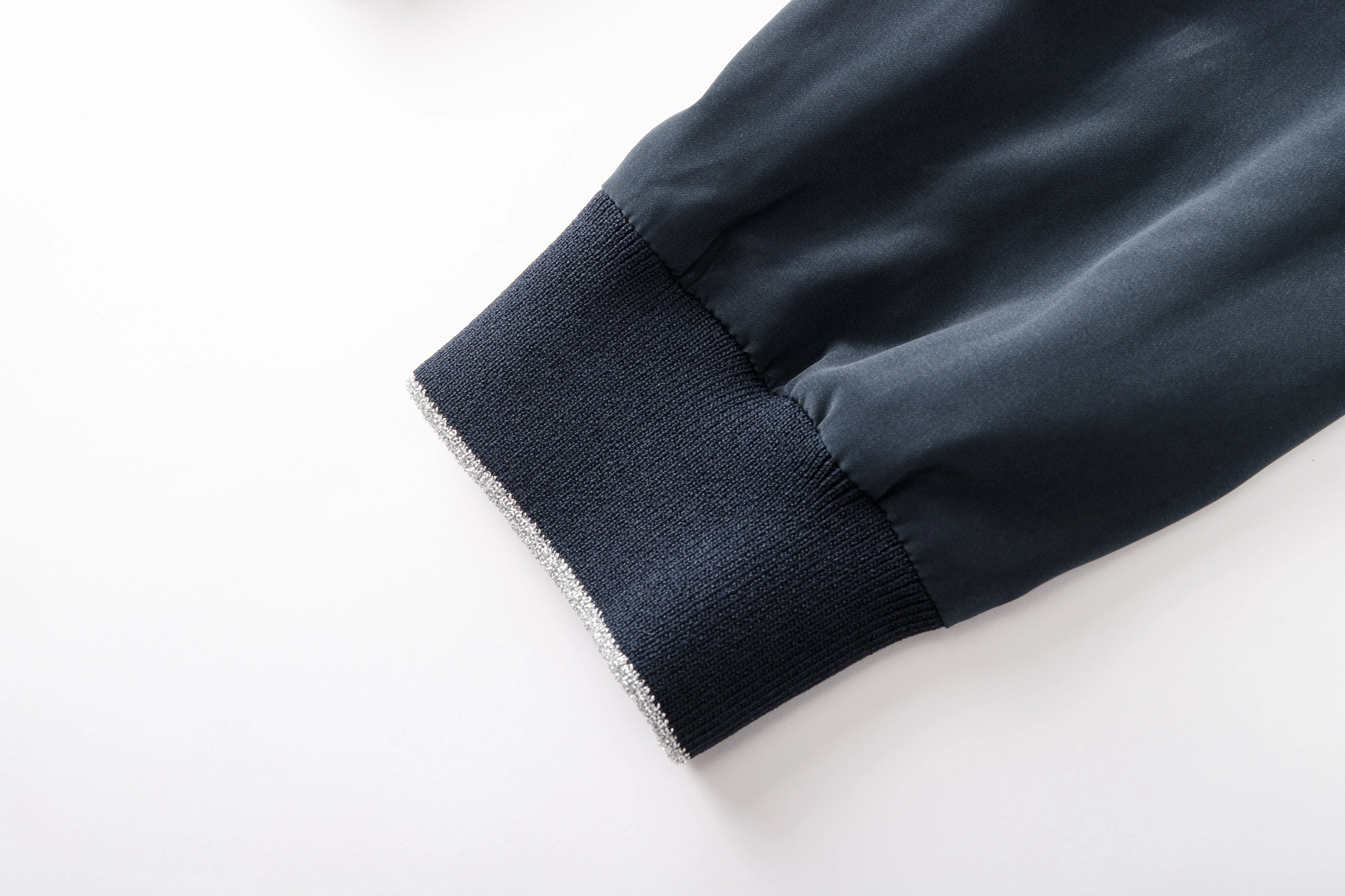 Stand-collar Contrast-trim Chest-pocket Shirt