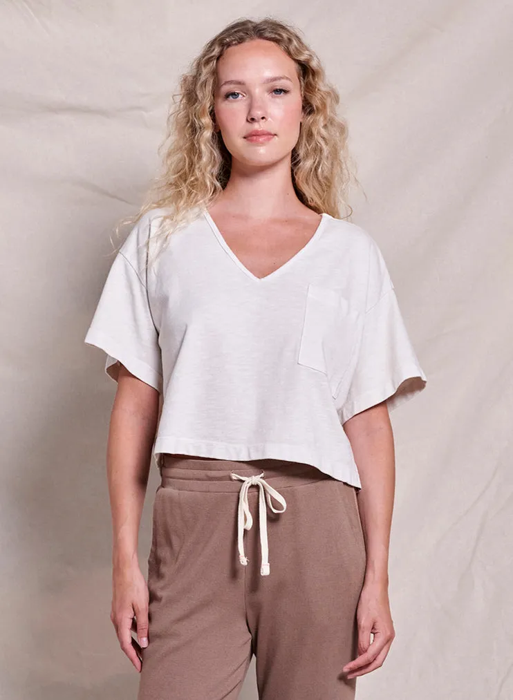 Sundry Crop V-Neck Pocket Tee in Optic White