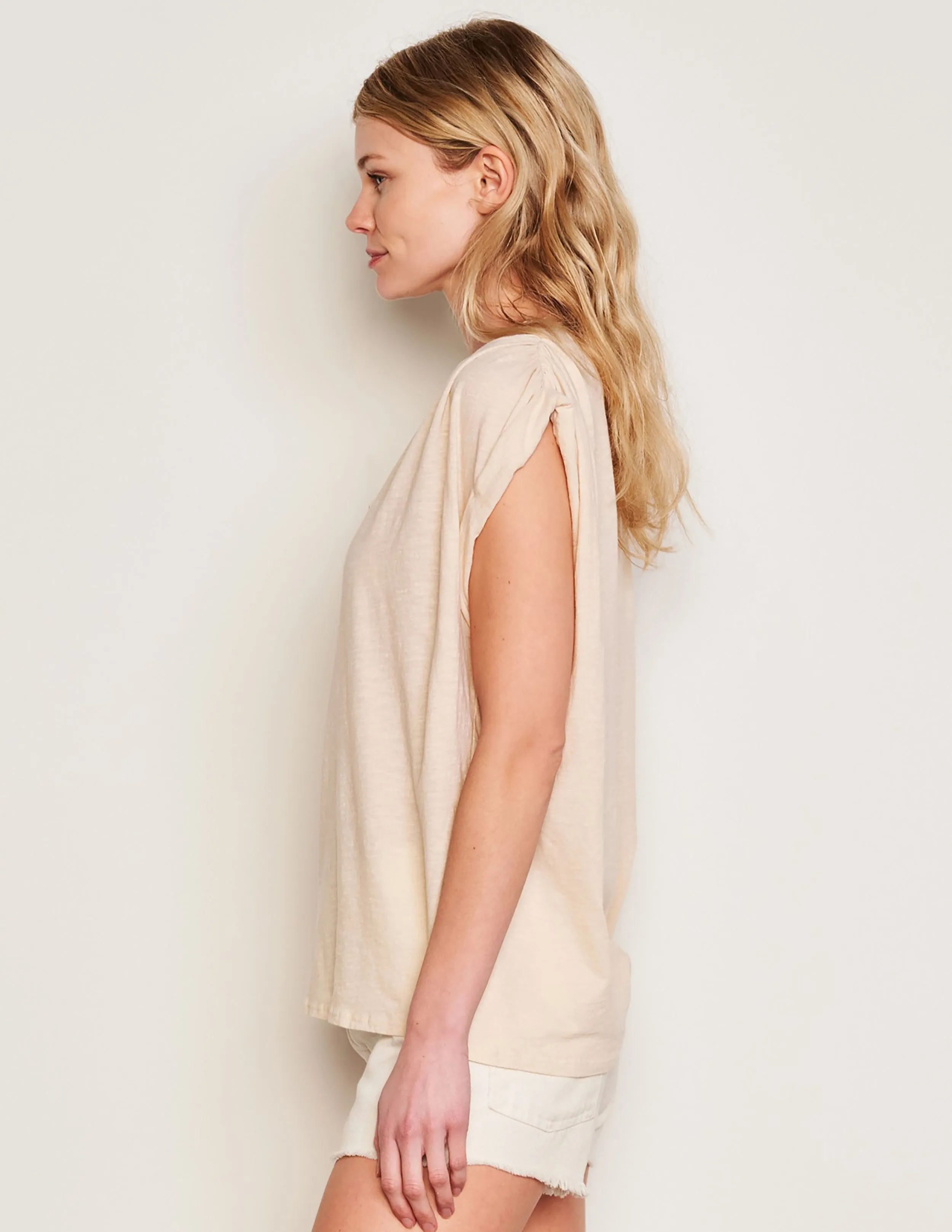 Sundry Shirred Muscle Tee in Natural Ivory