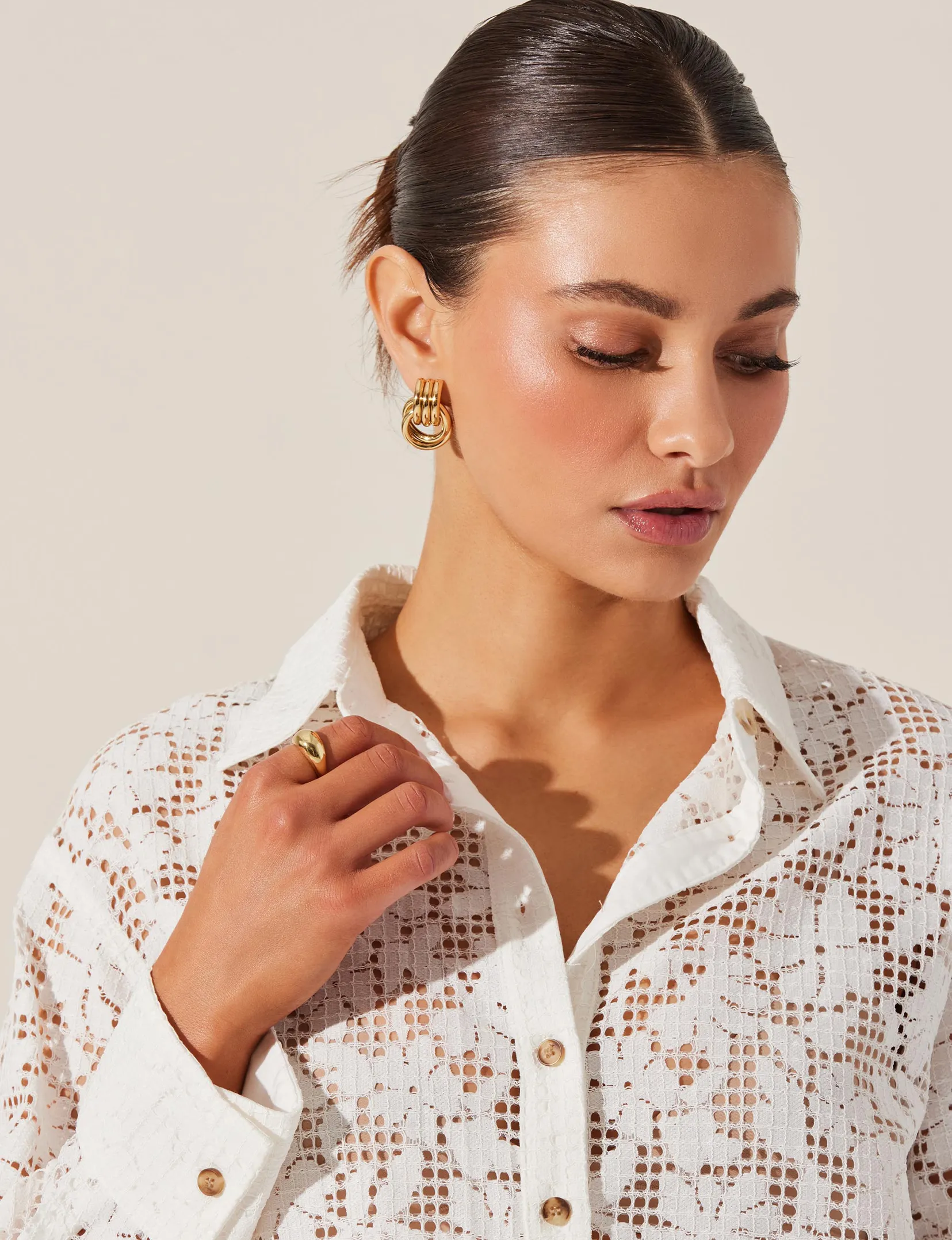 Tisa Top, Ivory