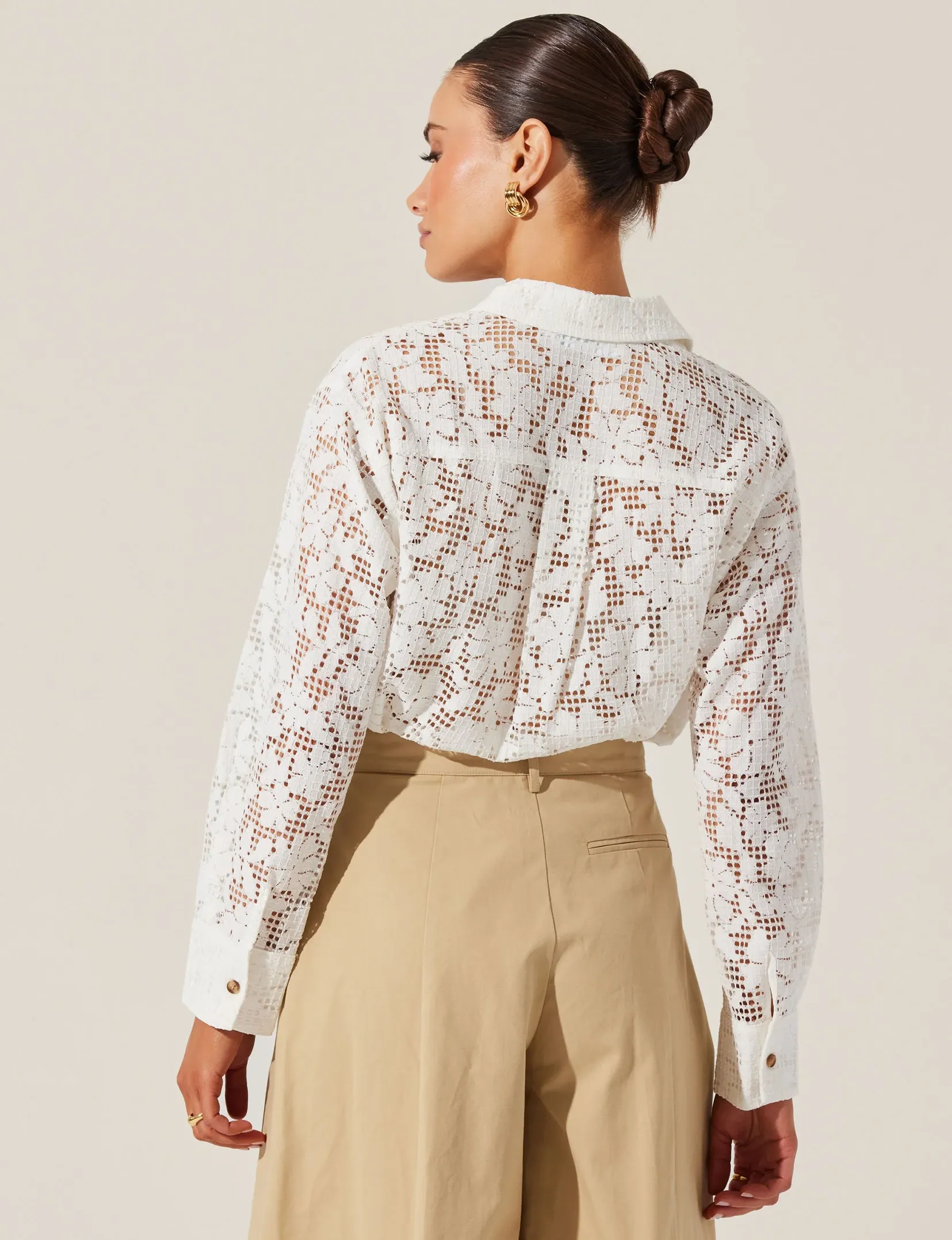 Tisa Top, Ivory