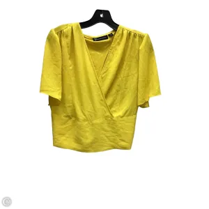 Top Short Sleeve By New York And Co In Yellow, Size: L
