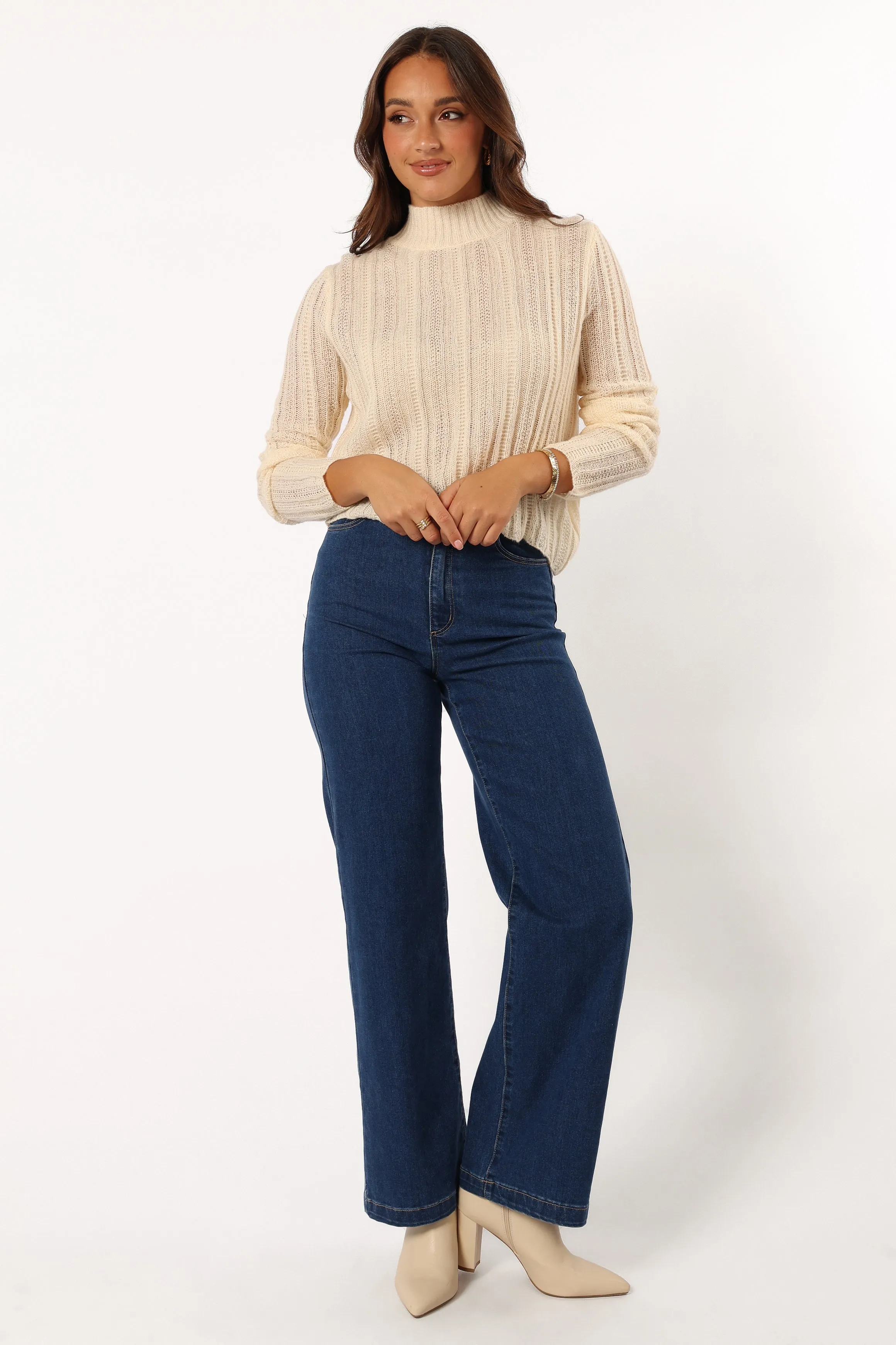 Wynford Scallop Edge Knit Sweater - Cream